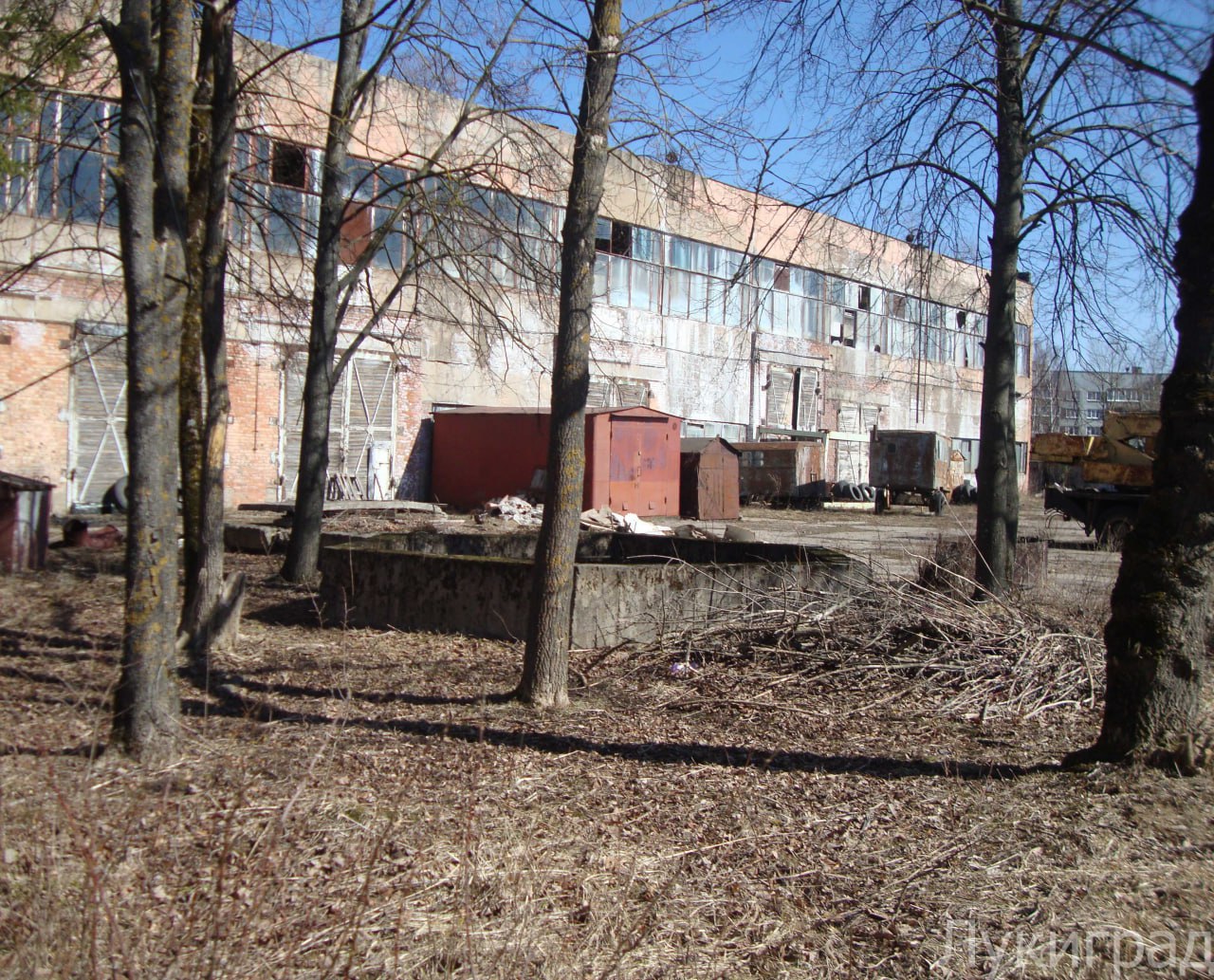 Чаша фонтана снаружи