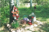 Каменка Лычёвской волости Великолукского района. Одиночное захоронение неизвестного солдата.