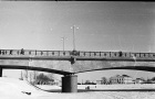 Вид на мост с Ловати. 1950-е годы. Архив Петра Бычкова.